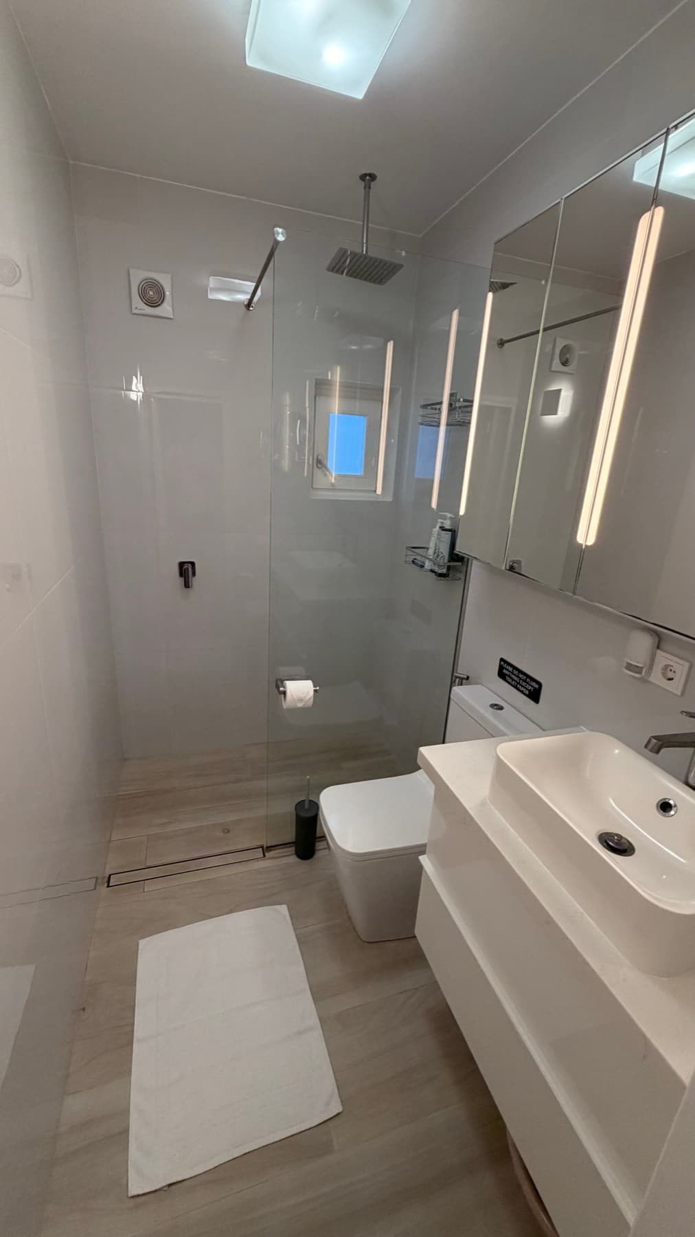 Bathroom at Hedoni Mykonos
